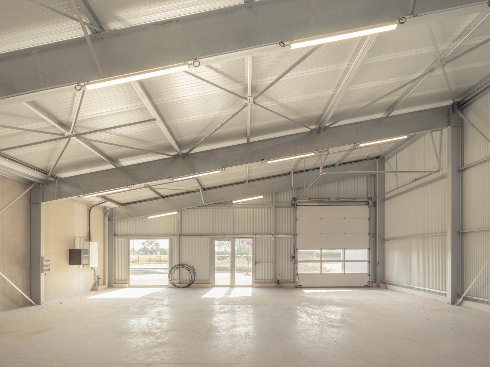 ateliers – saint-joachim – 2025 – EEUN ARCHITECTURE