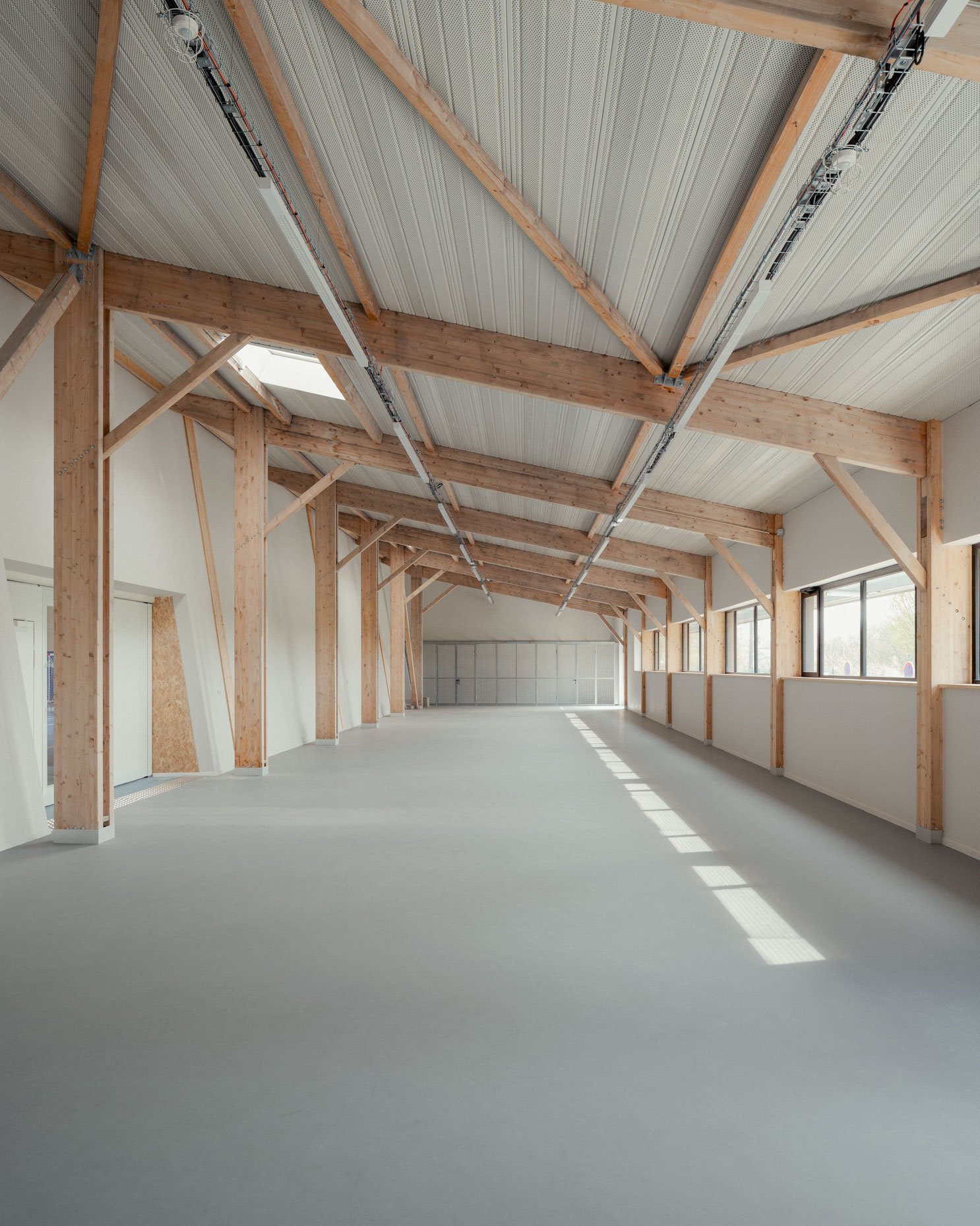 gymnase y. collet – saint-joachim – 2025 – EEUN ARCHITECTURE