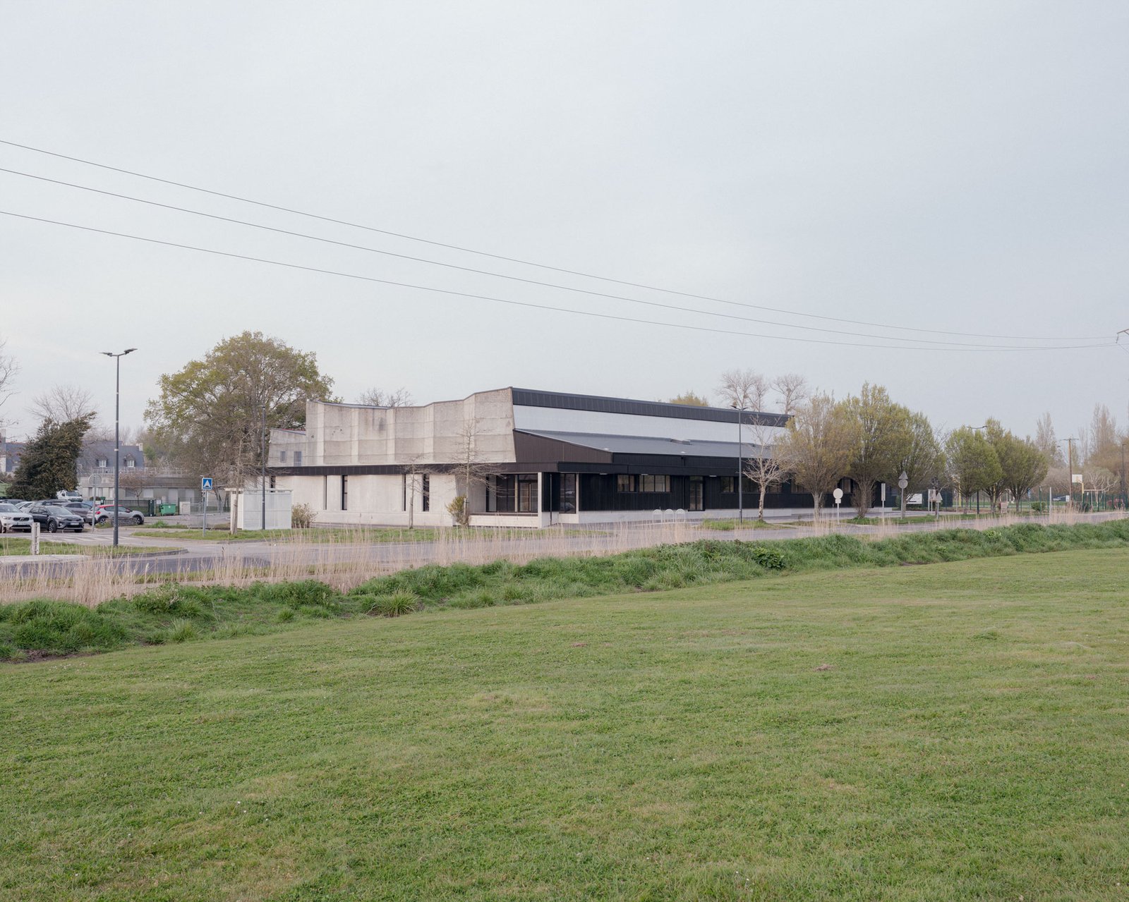 gymnase y. collet – saint-joachim – 2025 – EEUN ARCHITECTURE
